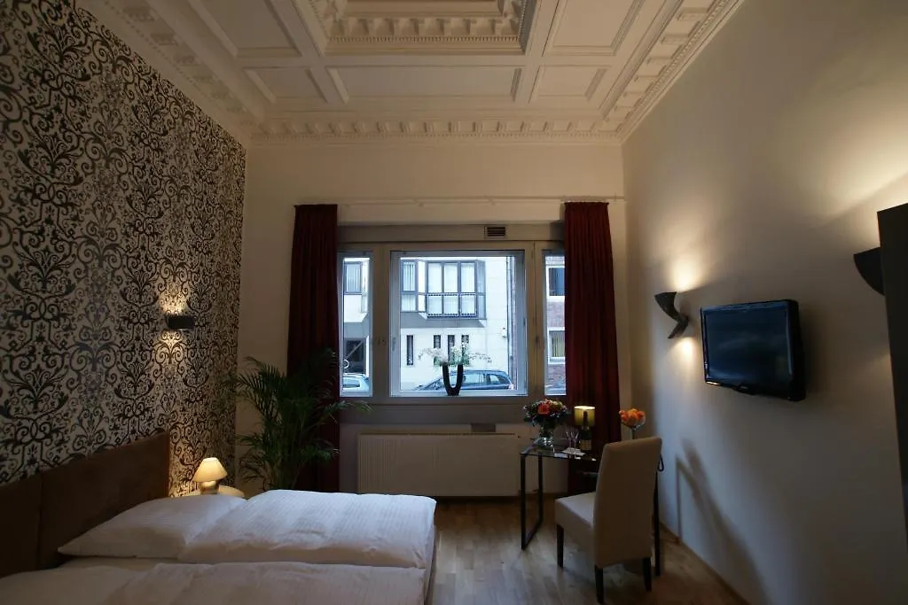 Hotel Stern Düsseldorf 3*,